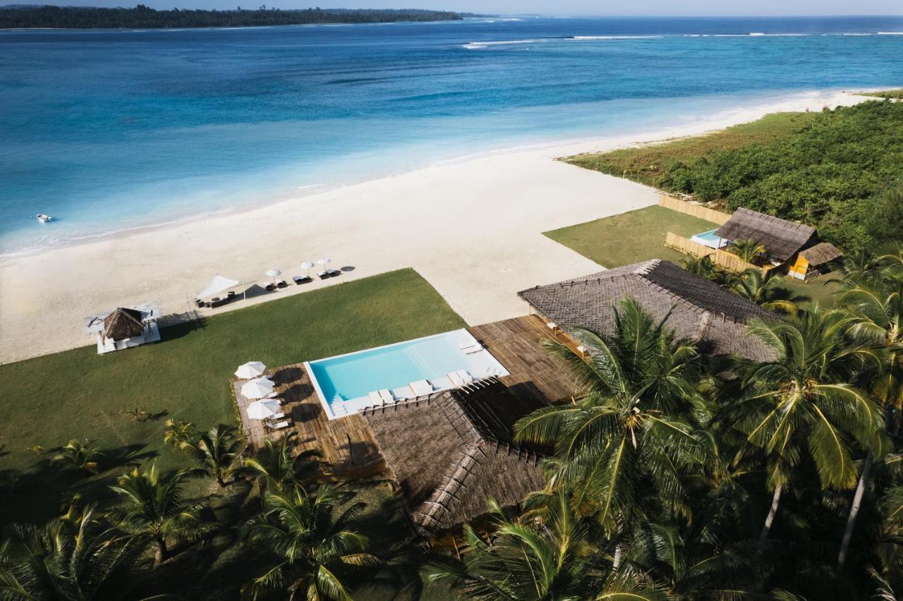 Awera Resort Tua Pejat エクステリア 写真
