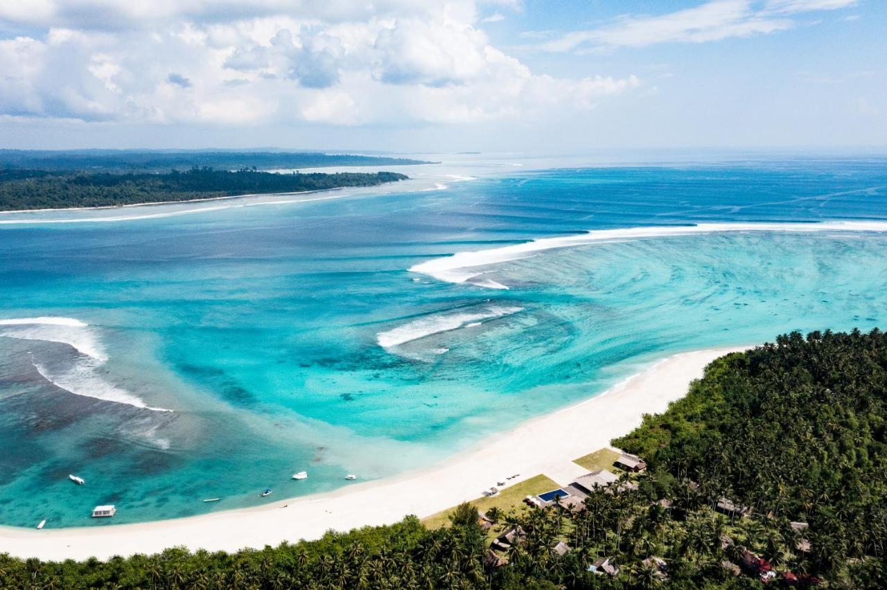 Awera Resort Tua Pejat エクステリア 写真