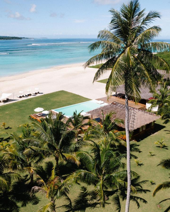 Awera Resort Tua Pejat エクステリア 写真